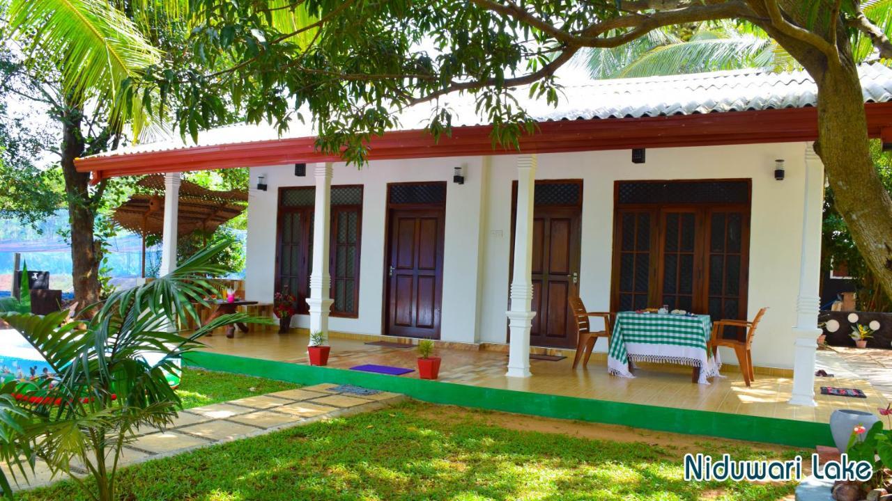 Niduwari Lake Homestay Dambulla Dış mekan fotoğraf