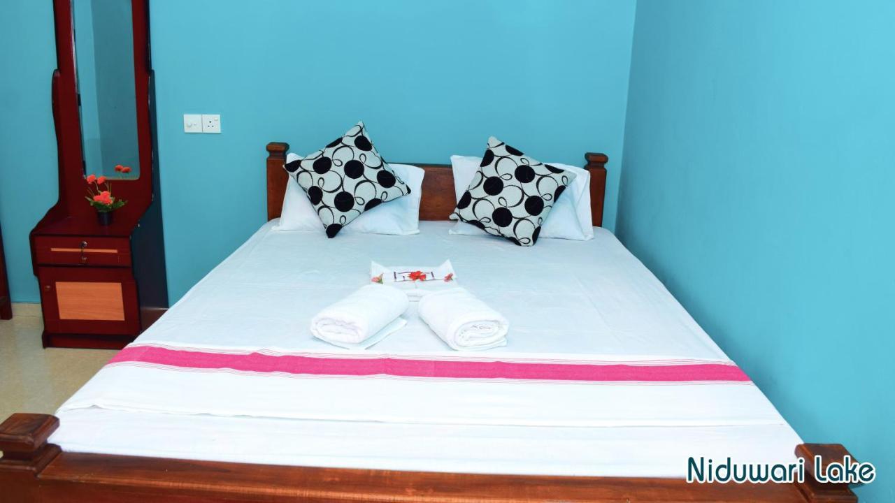 Niduwari Lake Homestay Dambulla Dış mekan fotoğraf