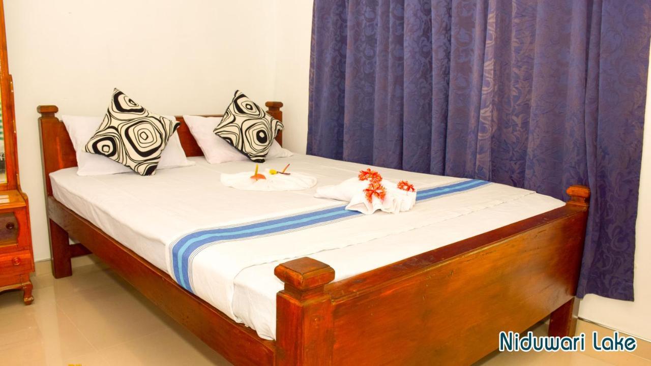 Niduwari Lake Homestay Dambulla Dış mekan fotoğraf