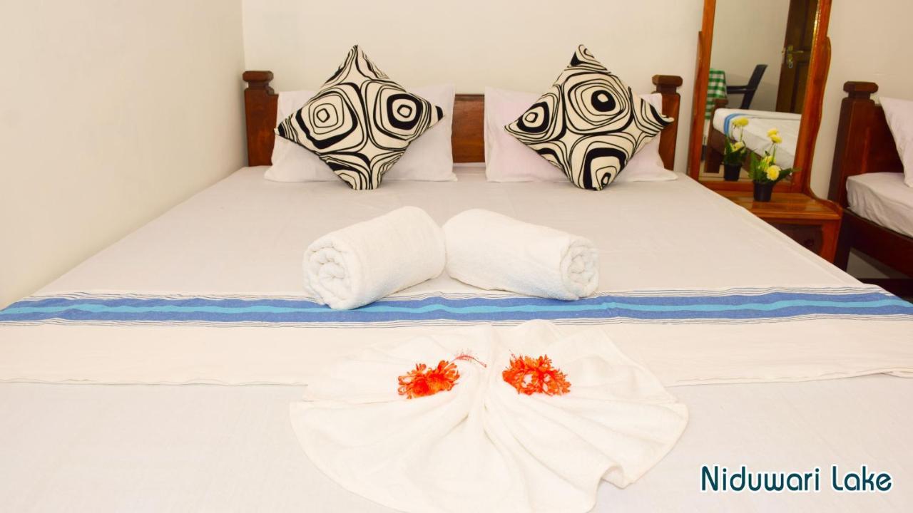 Niduwari Lake Homestay Dambulla Dış mekan fotoğraf